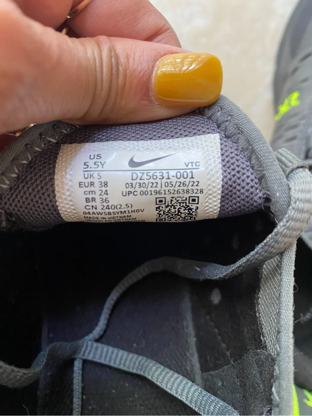 Nike Air Max 270 Gray & Volt Athletic Sneakers